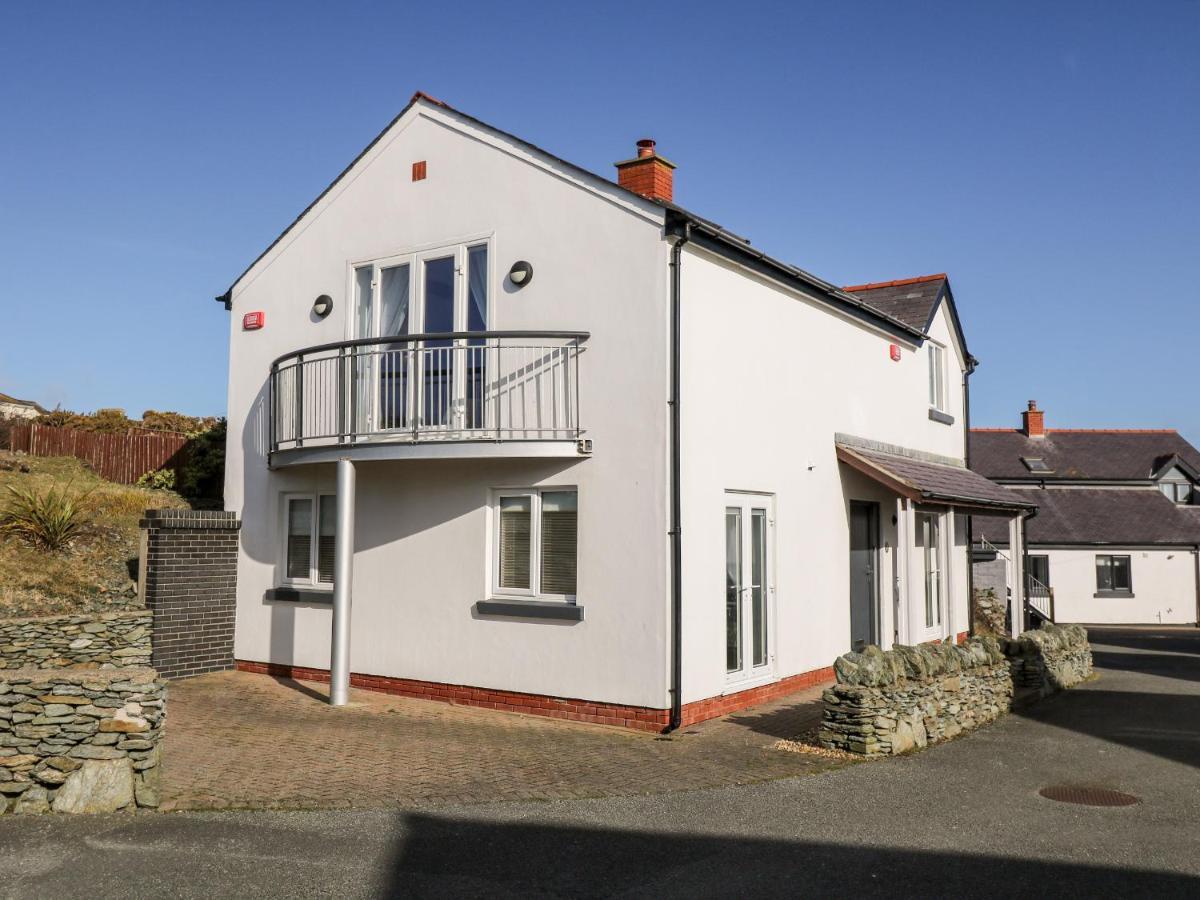 Bay View Villa Holyhead Eksteriør bilde